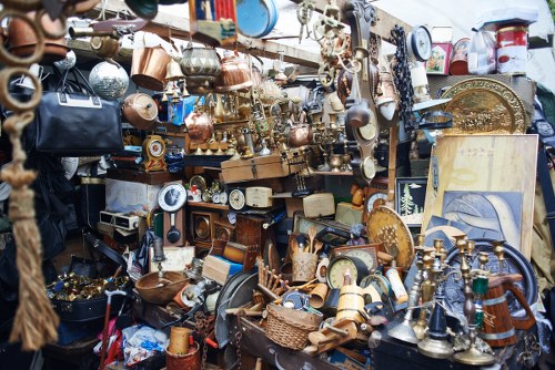 Choosing the right garage clearance service in Highbury